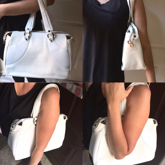 SOLD BVLGARI Bulgari Purse Shoulder Bag Tote Satchel 🤍 - Picture 16 of 16